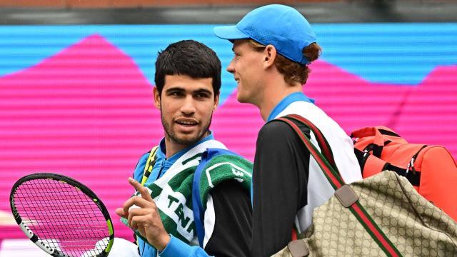 张奔斗：辛纳阿卡的青春风暴，残酷又美好