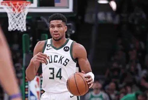 开云官方登录-连续惨败东部豪强 雄鹿进攻不见好转已成纸老虎？